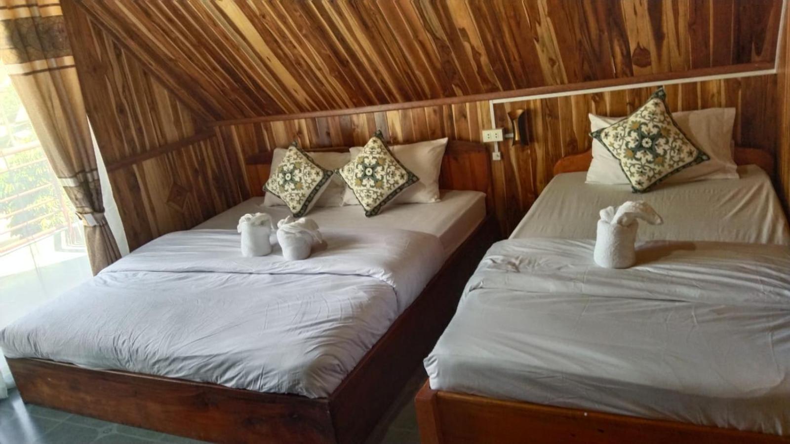 Amphai Guest House Nongkhiaw Buitenkant foto