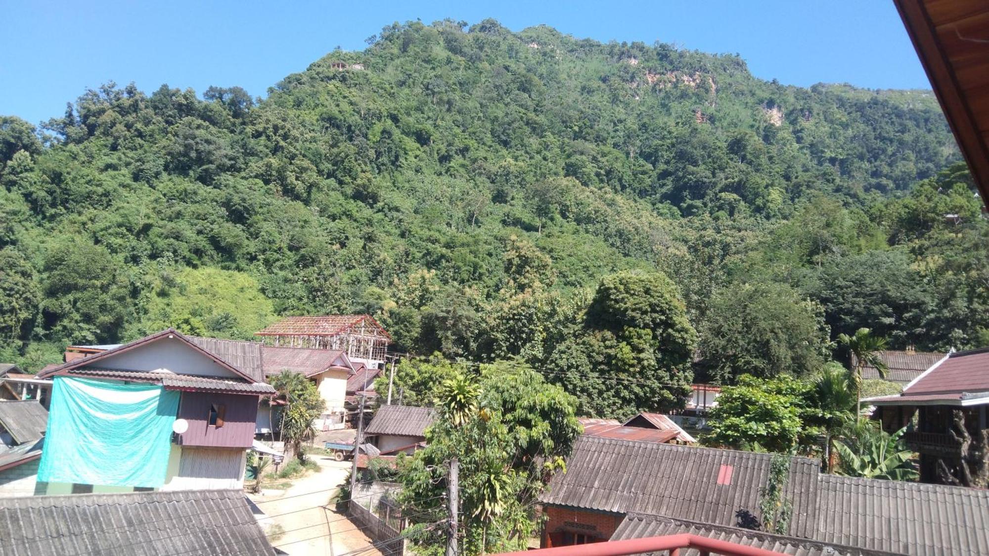 Amphai Guest House Nongkhiaw Buitenkant foto