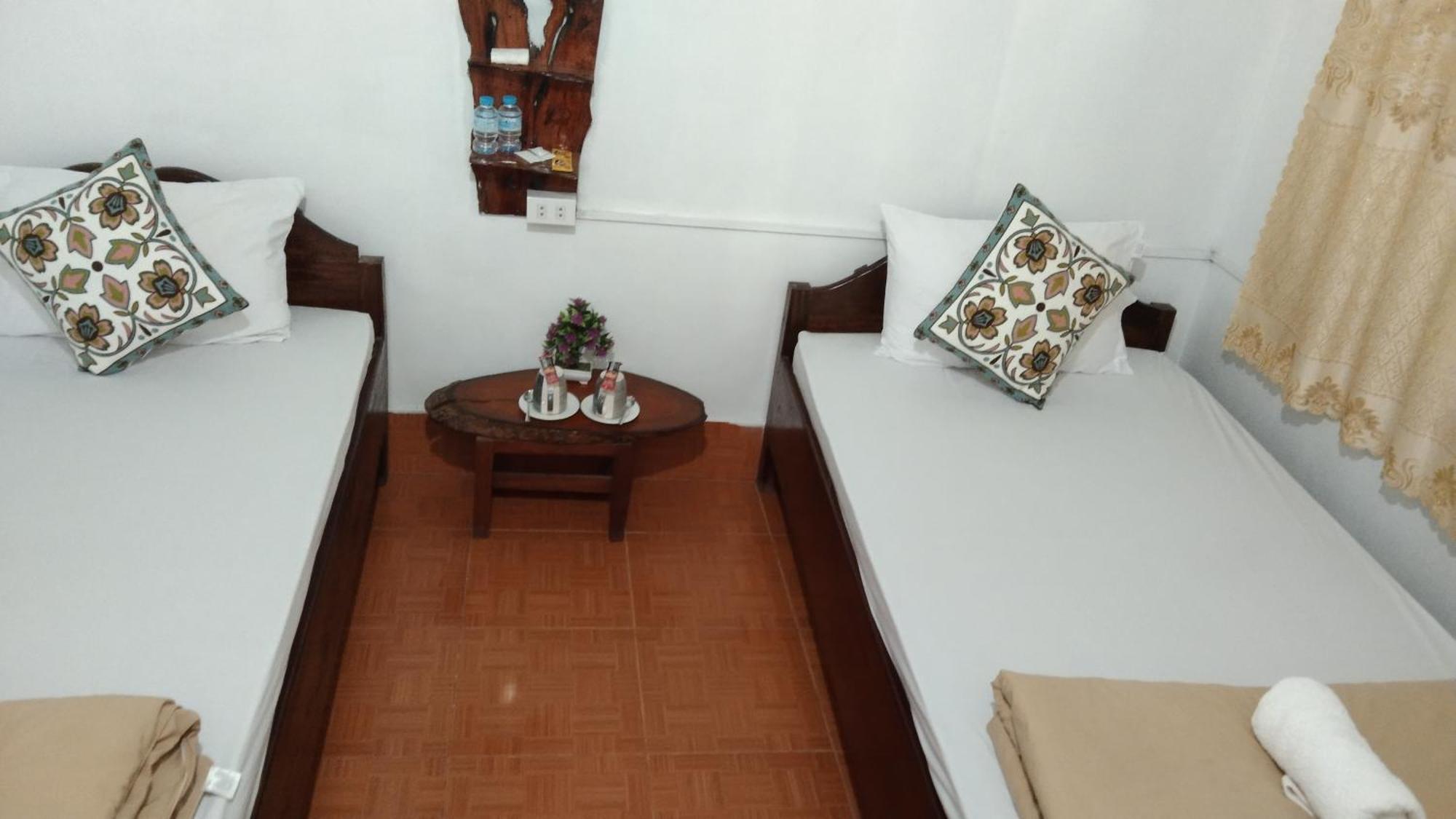 Amphai Guest House Nongkhiaw Buitenkant foto